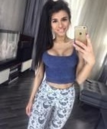 Алиса, 20 лет, 3 размер груди